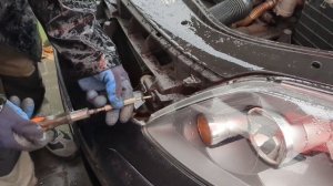 Замена фары Volkswagen Golf Plus