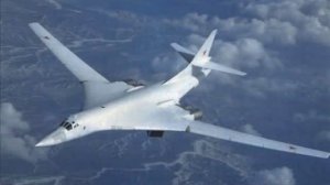 Как по горкам, по горам, белый лебедь летал