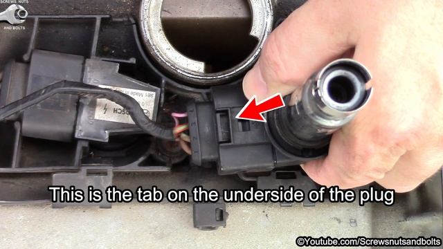 Ignition Coil Change - Volkswagen Golf Mk5 смотреть онлайн