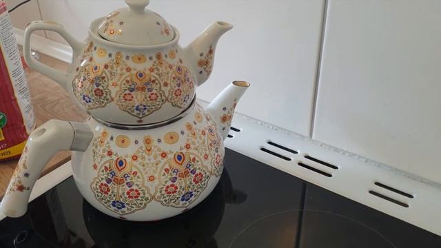 Türkischen Tee kochen смотреть онлайн