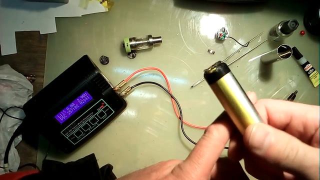 Разборка ijust2 и измерение емкости аккумулятора смотреть онлайн