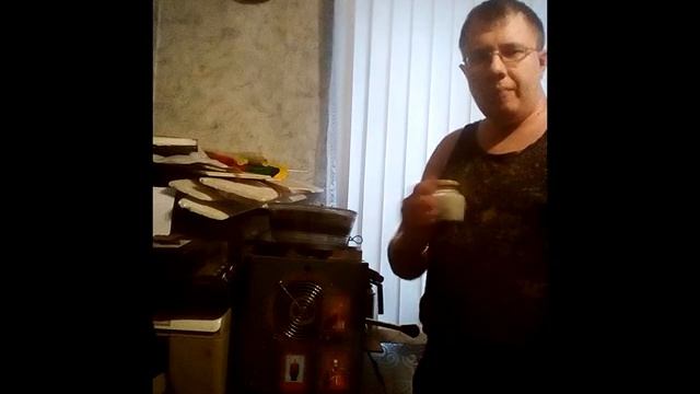 Я полирую в галтовке серебряную и золотую цепочки. Бисмарк. смотреть онлайн