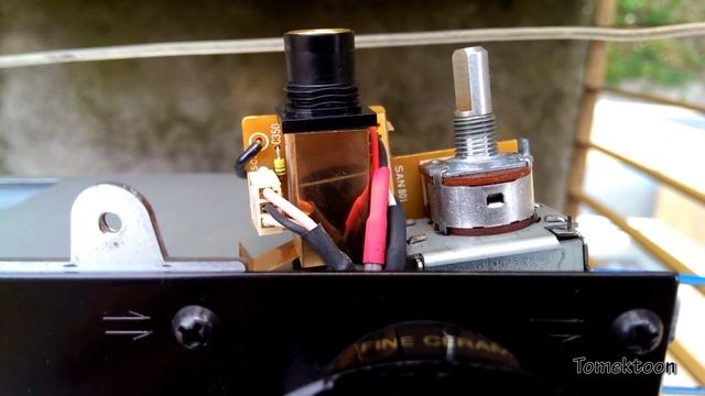 SONY CDP-338ESD (1988) KSS-151A CD Player Teardown / Inside