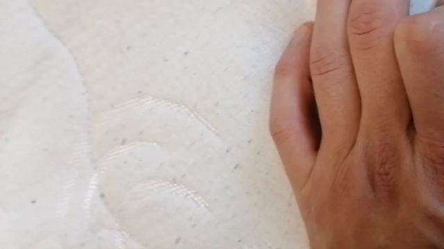 Легкое удаление пятен мочи. Химчистка матраса смотреть онлайн