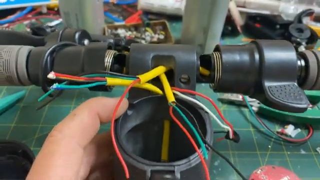 Необычный ремонт самоката INDIANA смотреть онлайн