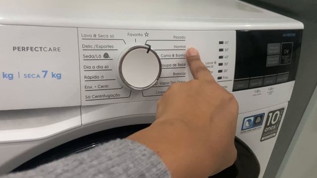 LAVA E SECA PERFECT CARE INVERTER ELECTROLUX 11KG/7KG (LSP11) смотреть онлайн