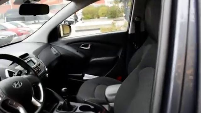 HYUNDAI - iX35 - 2.0 CRDi 136CV 4WD CLASSIC смотреть онлайн