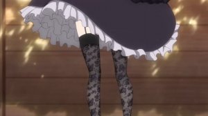 Юбка задралась