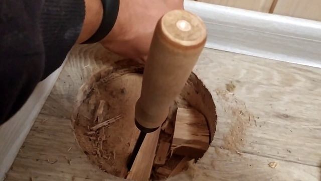 Вскрыл полы каркасного дома спустя 4 года. Закладная для водопровода. смотреть онлайн