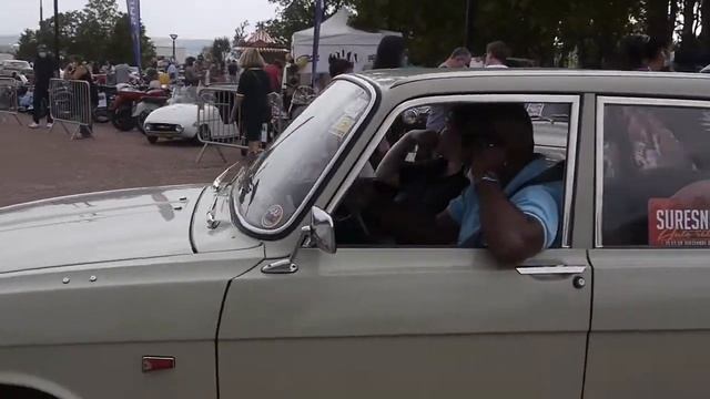Sound of mechanics @ low speed : Renault 16 TS смотреть онлайн