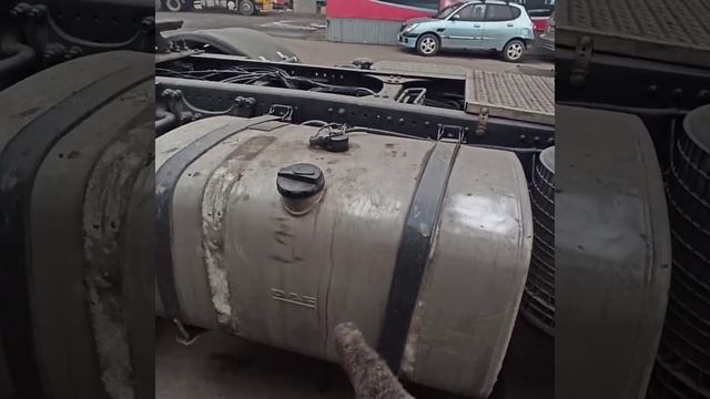 полировка алюминиевого бака на 400 литров!!! смотреть онлайн