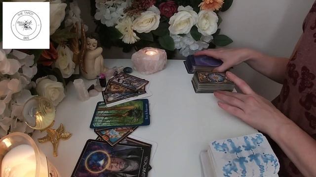 Wednesday Weekly Roundup by The Tarot Bee | ALL STAR SIGNS & Timestamp April 12th ~ 19th 2023 смотреть онлайн