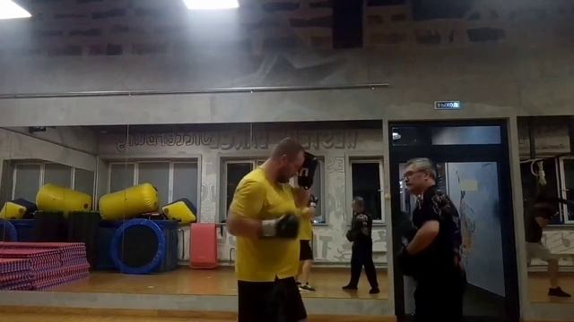 Бокс для взрослых в Митино (студия "Своя жизнь") смотреть онлайн