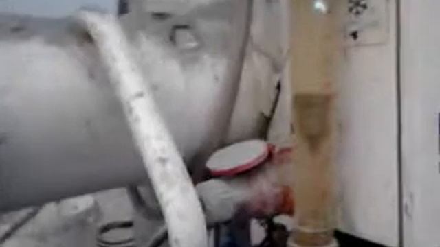 Заливка пола weber.floor 4610 и weber.floor 4602 штукатурным агрегатом M-tec Duo-Mix смотреть онлайн