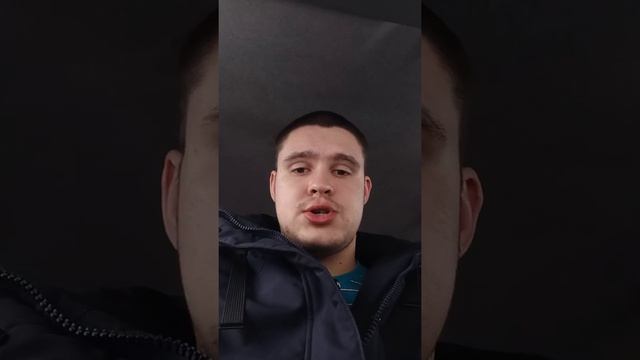 Синий дым из выхлопной трубы утром Рено Логан ! смотреть онлайн
