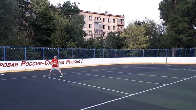 тренажер для большого тенниса Ball is back смотреть онлайн