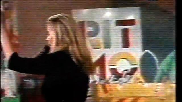 Bibi Andersen en Ritmo de la noche смотреть онлайн