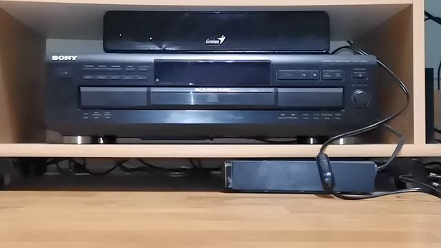 Genius soundbar 100 soundproof indide (molitan) смотреть онлайн