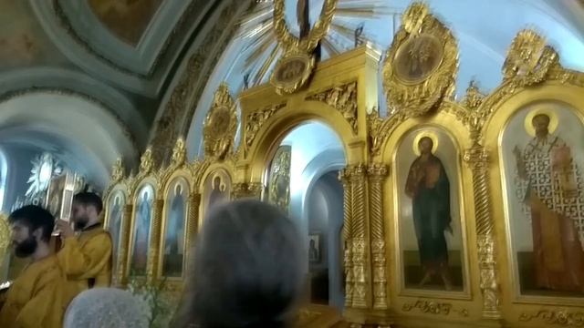 Фрагмент Всенощной службы в храме Петра и Павла на Новой Басманной 11 июля 2018 смотреть онлайн