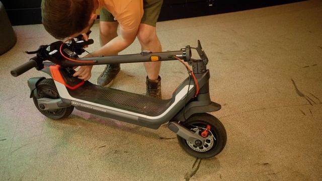 Segway P65 Vs P100S - Affordable, Quality Electric Scooters!