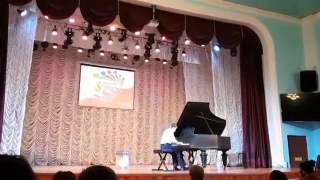 ДИМОН КОМАНДОР (ПОЛУЧИЛ ГРАН-ПРИ), играет - "Шурале" (Леший) А. Ключарев смотреть онлайн