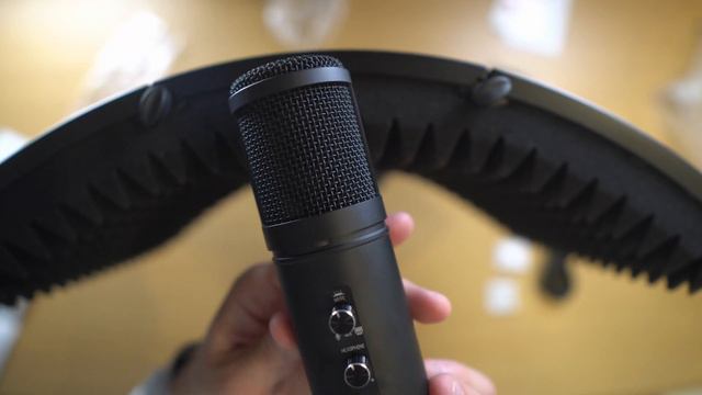 "Isto soa bem!" | Análise de um "radialista" 😂 ao Trust GTX 259 Rudox смотреть онлайн