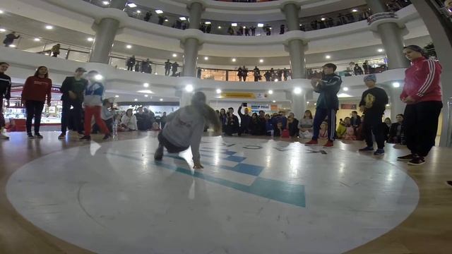 Bboy Дон Эмиллио vs Bgirl Lady D final смотреть онлайн