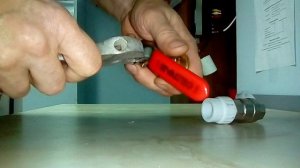 Мешает ручка шарового крана.Что делать.