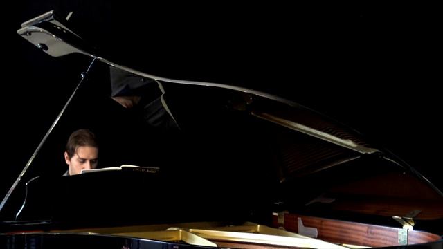 Elvira's recitativo, cavatina and cabaletta from Ernani PIANO ACCOMPANIMENT смотреть онлайн