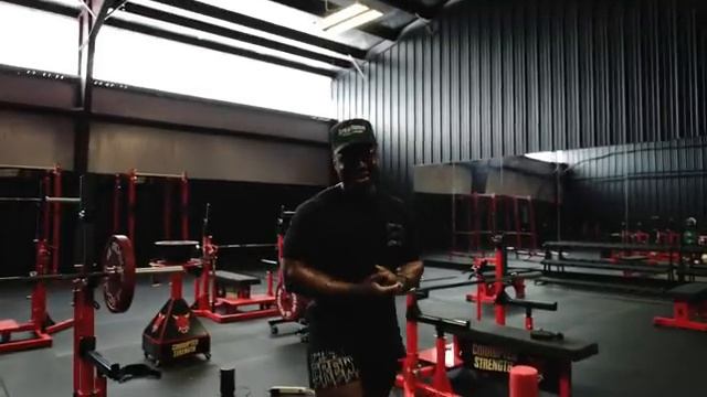 John Haack BENCHED 551lbs.. смотреть онлайн