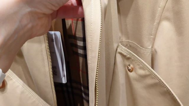 Как сшит тренч Burberry. Интерпретация классического тренча.