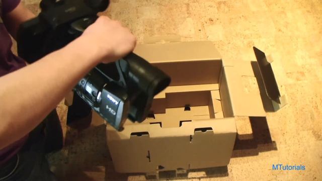 Sony HDR-AX2000E - Unboxing - MultimediaTutorials - German смотреть онлайн