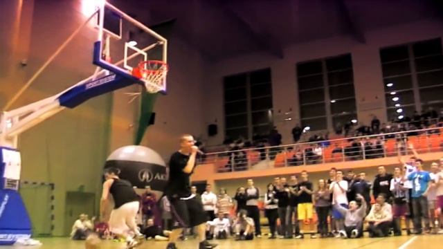 Marek Sikora 5'11" Dunk Mixtape / PokazyStreetball.pl смотреть онлайн