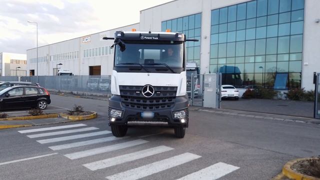 Mercedes-Benz Arocs 4148 ritirato da Gian Luca Fantini смотреть онлайн