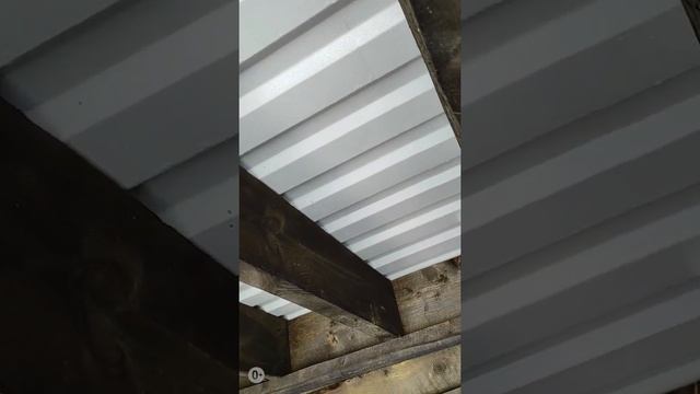 Почему гидроизоляция под металлочерепицу и профлист обязательна. смотреть онлайн