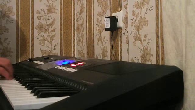 Лог Дог -Лети на синтезаторе