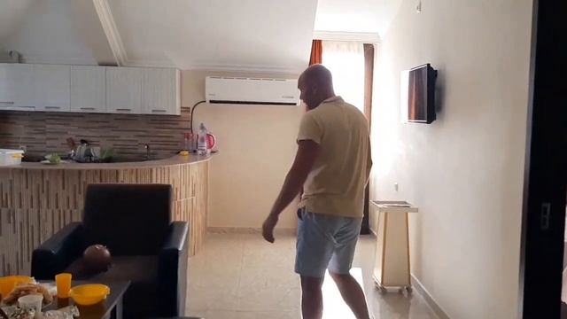 Где мы, В МАЙАМИ или БАТУМИ?? Четвёртый день нашего большого путешествия смотреть онлайн