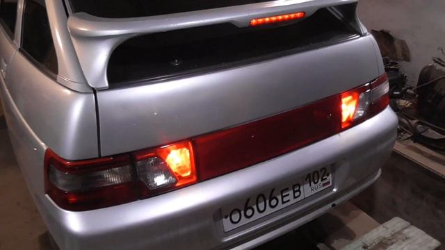 Новые задние фонари на ВАЗ 2112 смотреть онлайн