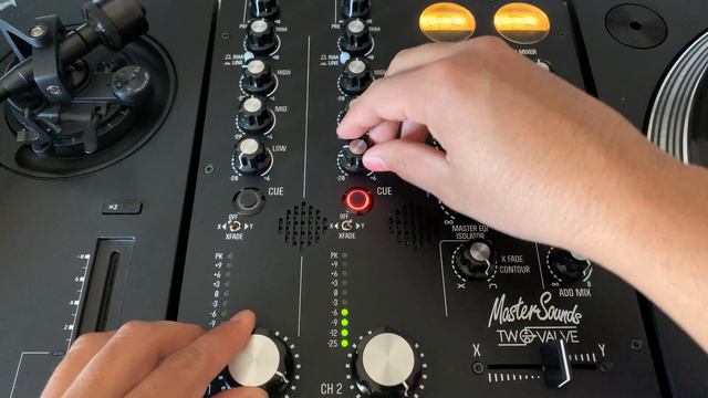 Techno vinyl session #12 | Mastersounds Radius 2V rotary mixer смотреть онлайн