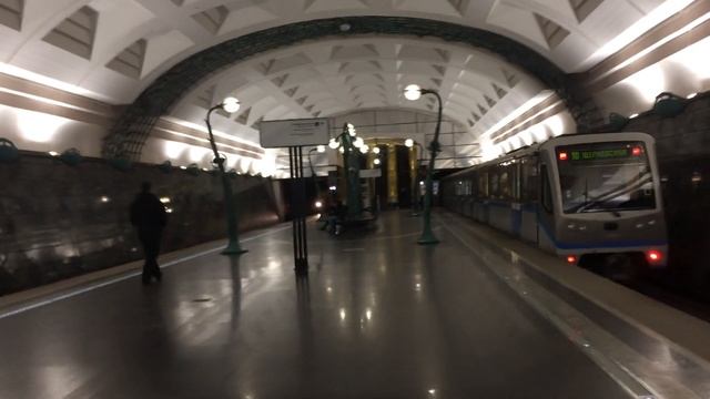 Станция метро "Славянский бульвар" смотреть онлайн