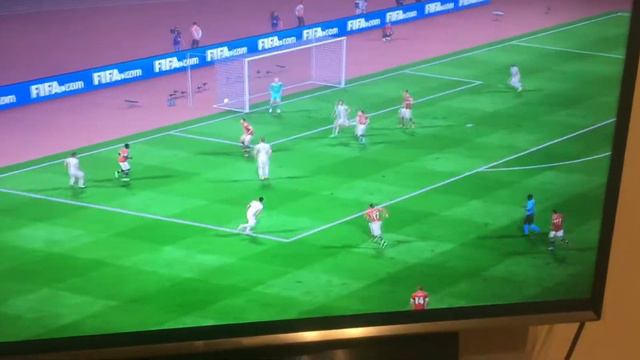 Мои красивый гол в FIFA18 смотреть онлайн