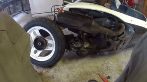 снятие заднего колеса хонда дио 27