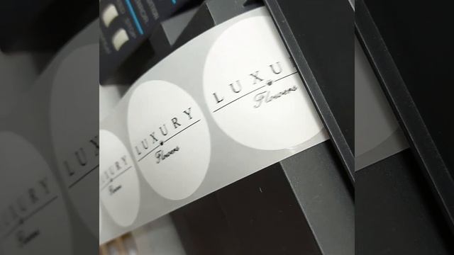 Печать круглых наклеек смотреть онлайн