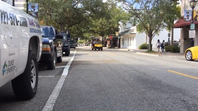 B-Town Shuttle launches in downtown Bradenton - Bradenton Herald - Bradenton.com смотреть онлайн