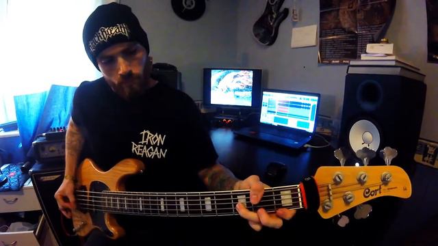 Killswitch Engage - In due time - Bass cover смотреть онлайн