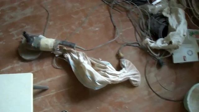 Штроборез из болгарки без пылесоса смотреть онлайн