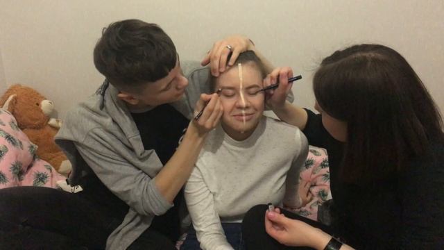 Друзья делают мне макияж| Beauty Valeriya♥ смотреть онлайн