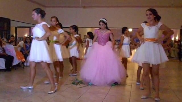 XV Airam Campa Damas de Honor смотреть онлайн
