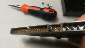 что ценного в жёстком диске компьютера? почему их покупают?