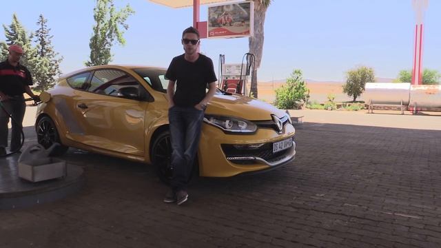 Renault Megane RS Trophy 275 Part 1 смотреть онлайн